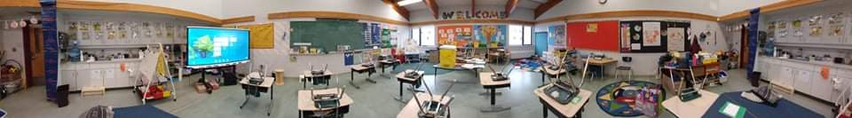 Panoramic view of Classroom in Sakatcheway Anishinabe Elementary School
