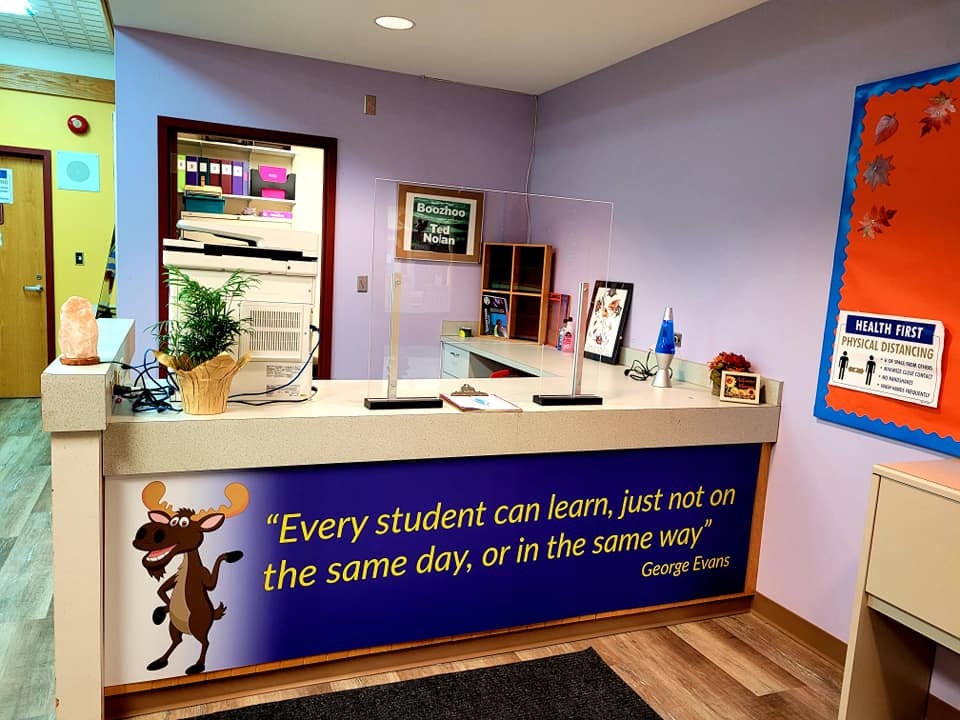 Sakatcheway Anishinabe Elementary School Resource Centre Front Desk